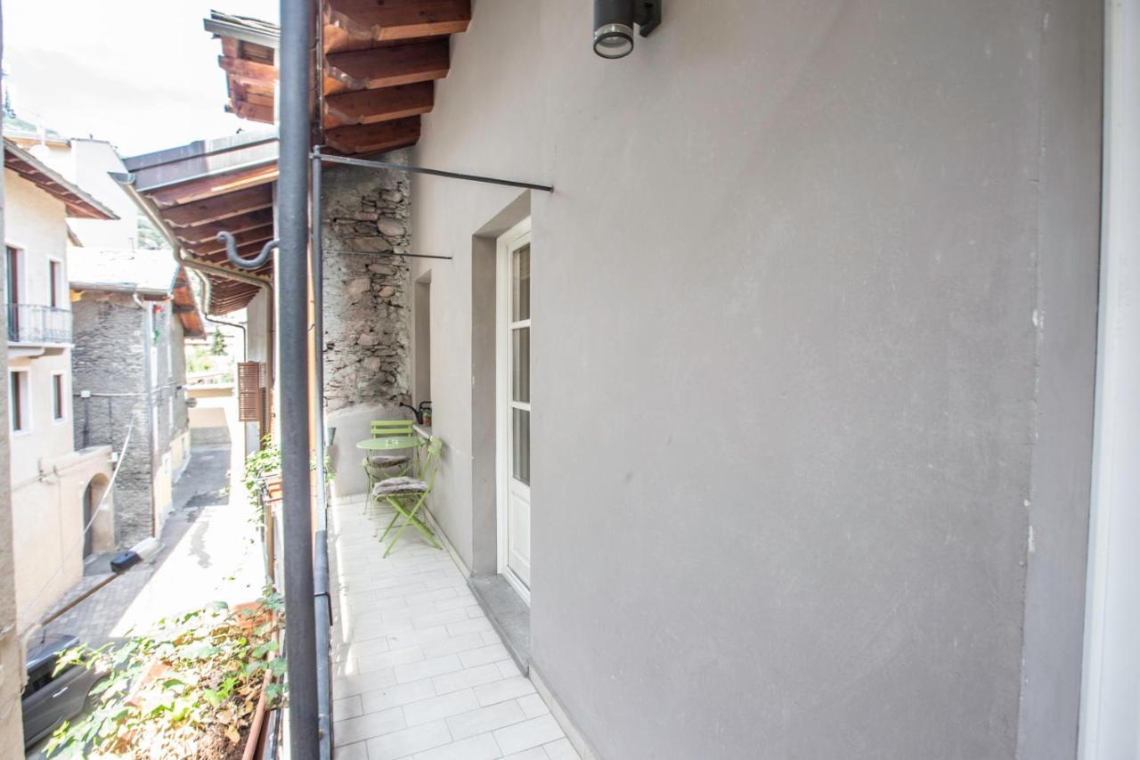 Maison Ginod & Les Fleurs Aosta Esterno foto